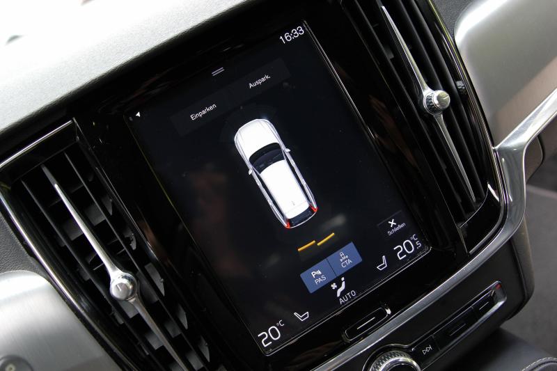 Volvo - V90 Cross Country - pic22