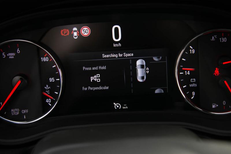 Opel - Insignia - pic29