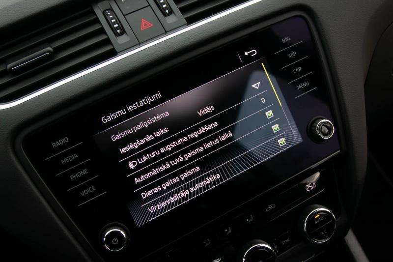 Skoda - Octavia - pic15