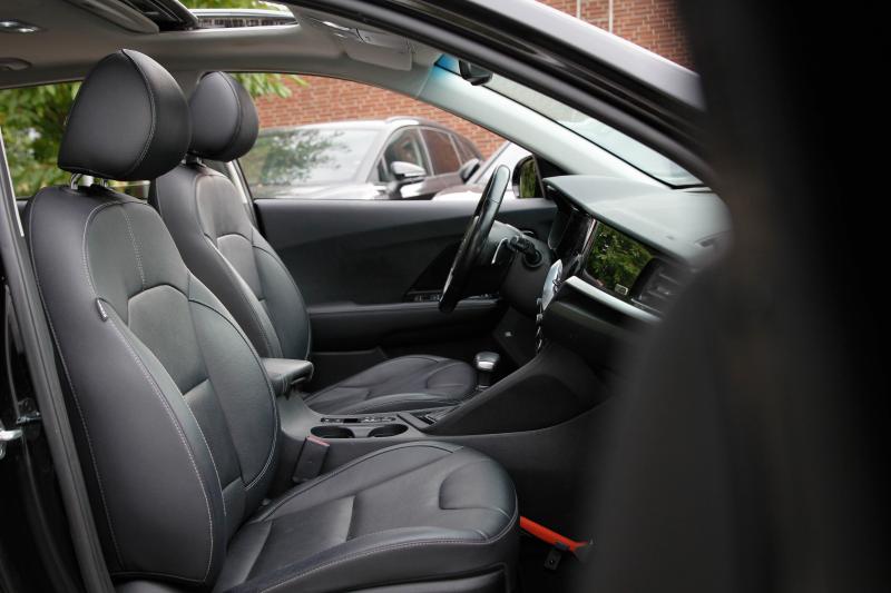 Kia - Niro-Hybrid - pic17
