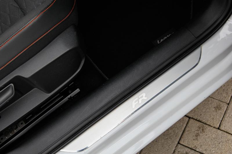 Seat - Leon - pic41