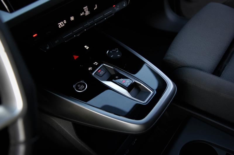 Audi - Q4 - pic32