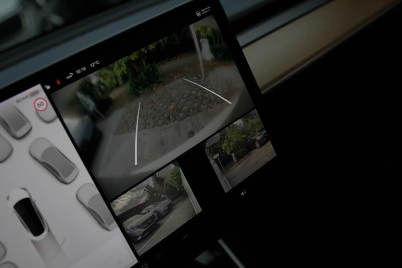 Tesla - Model3 - pic25