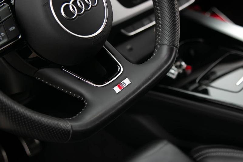 Audi - a4 - pic40
