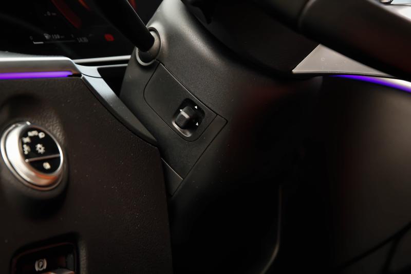 Mercedes - C200 - pic37