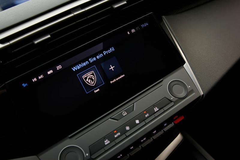 Peugeot - 308 - pic25