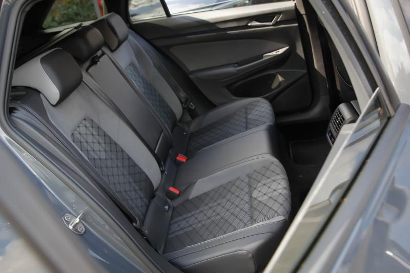 Volkswagen - Golf 8 - pic12