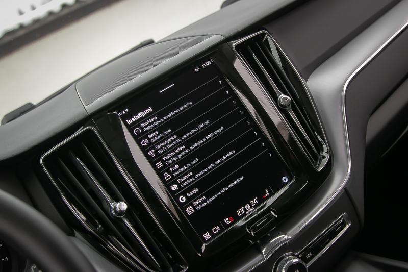 Volvo - XC60 - pic16