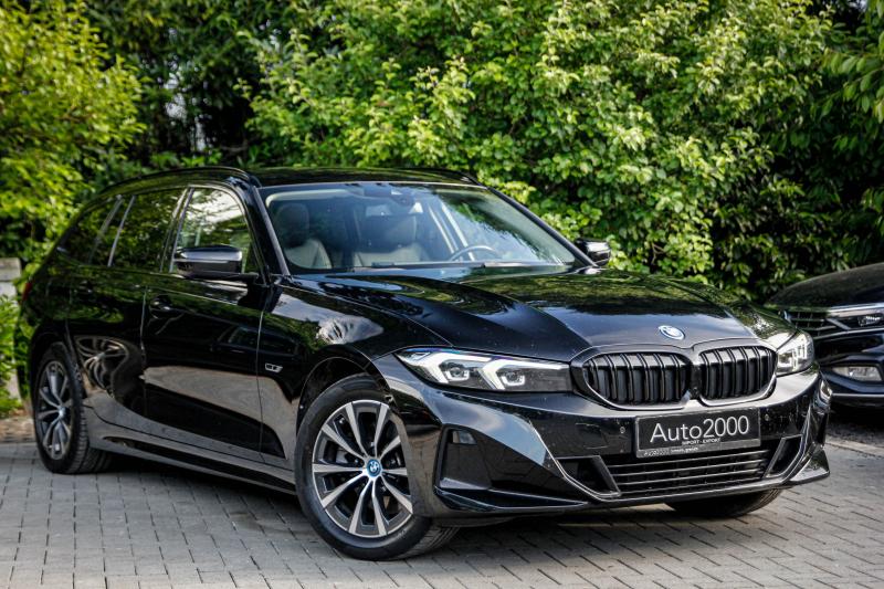 BMW - 320 - pic5