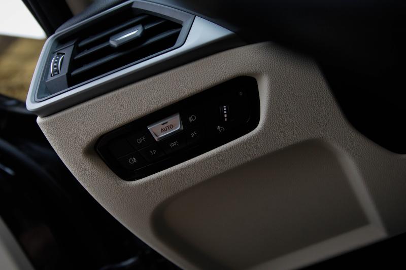 BMW - 320 - pic40