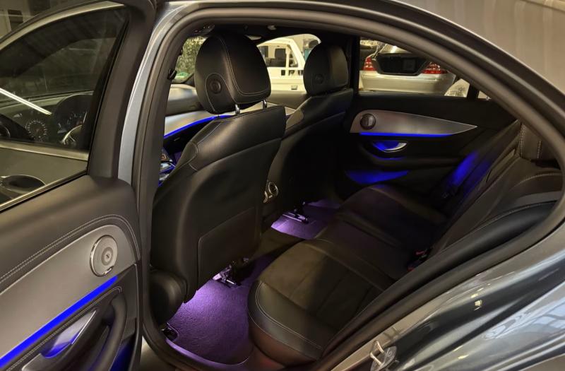Mercedes - E350 - pic5