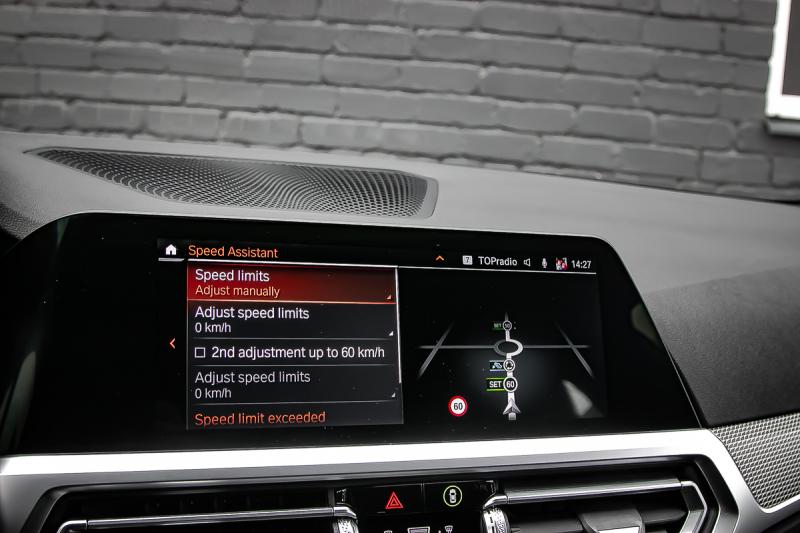 BMW - 320 - pic38