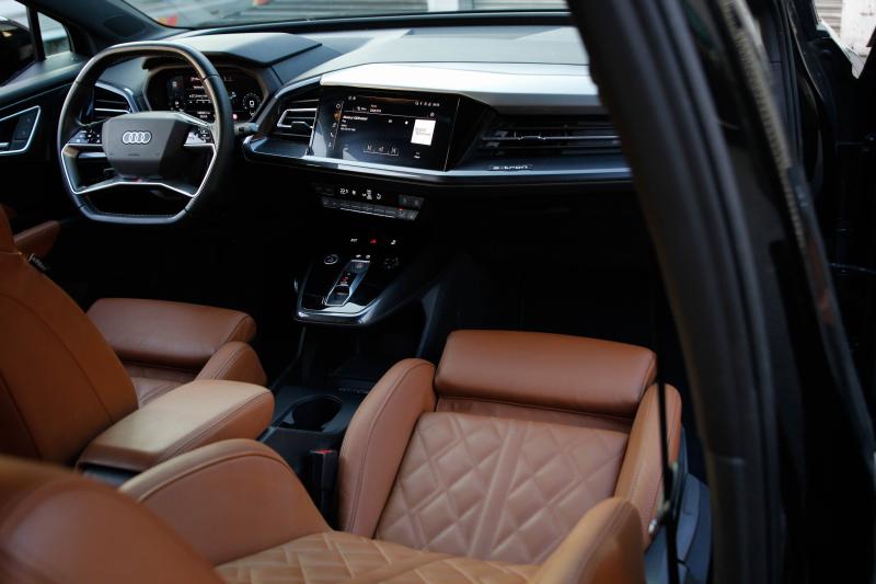 Audi - Q4 - pic9
