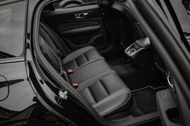 Volvo - V60 - pic11