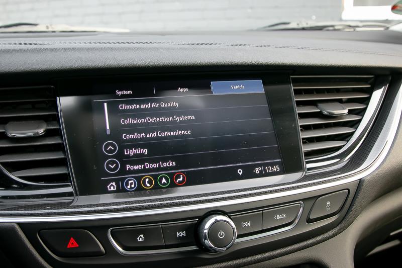 Opel - Insignia - pic33