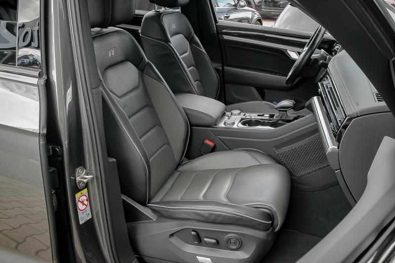 Volkswagen - Touareg - pic14
