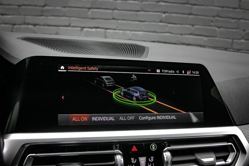 BMW - 320 - pic57