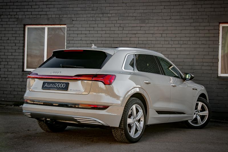 Audi - E-tron - pic9