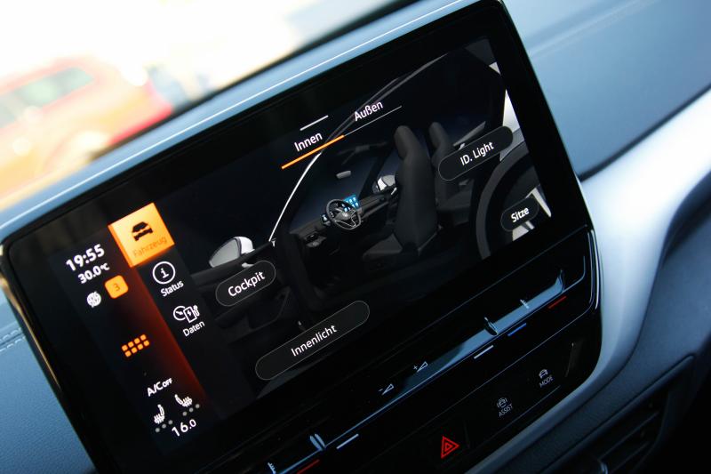 Volkswagen - ID4 - pic34