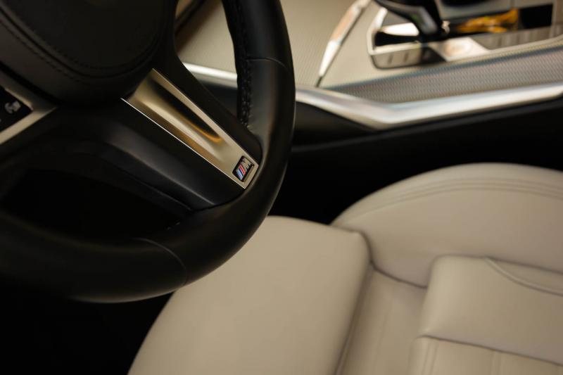 BMW - 320 - pic33