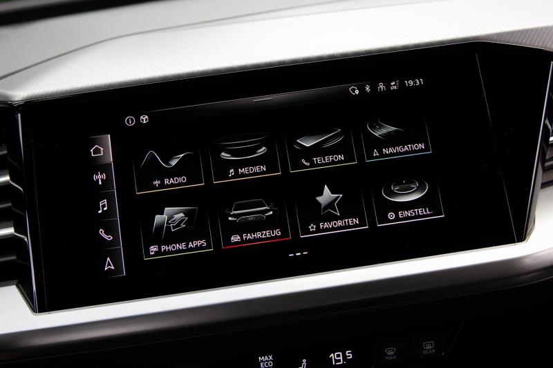 Audi - Q4 - pic43