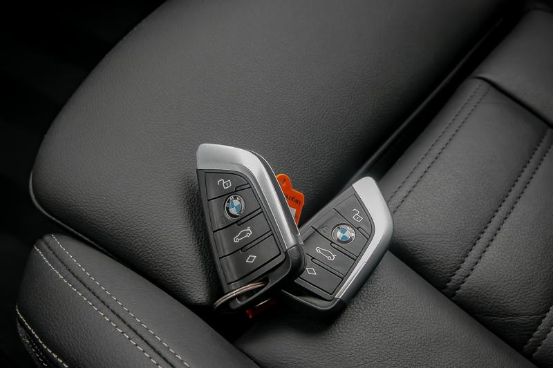 BMW - 320 - pic44