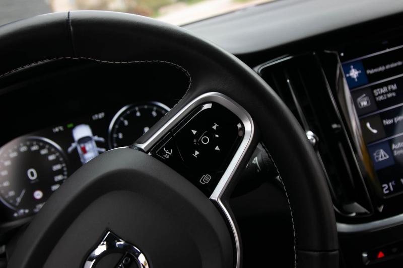 Volvo - S60 - pic41