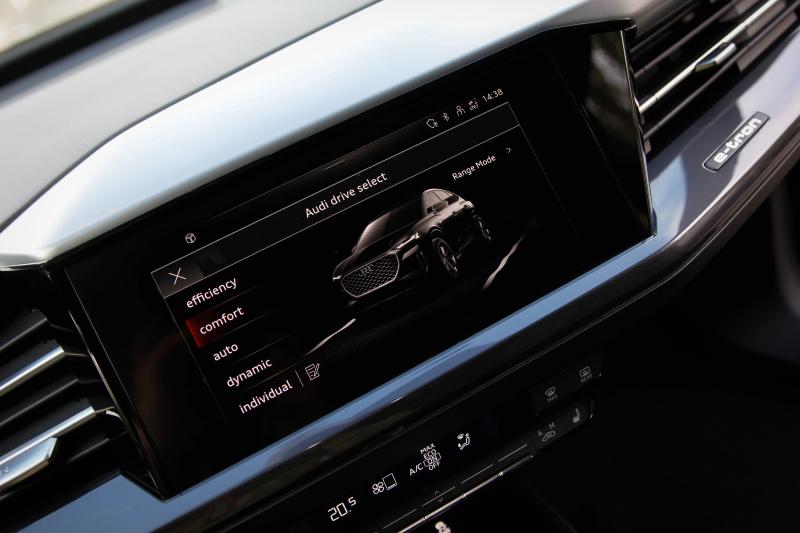 Audi - Q4 - pic41