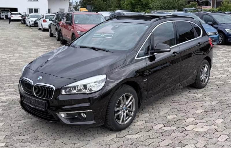BMW 218