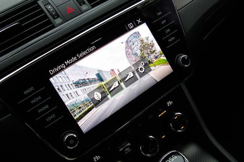 Skoda - Superb - pic29