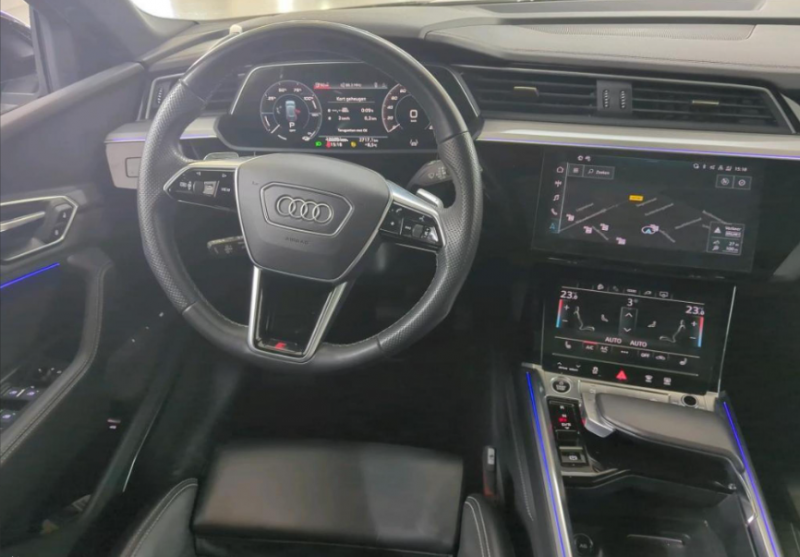 Audi - E-tron - pic5