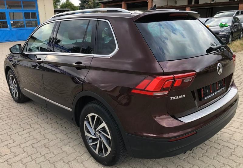 Volkswagen - Tiguan 1.4FSI Sound BMT - pic3