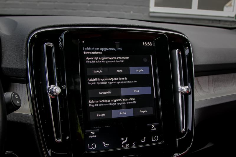 Volvo - XC40 - pic40