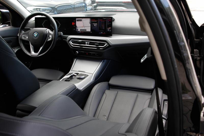 BMW - 320 - pic15