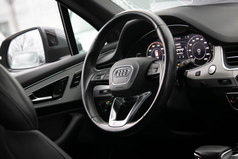 Audi - Q7 - pic26