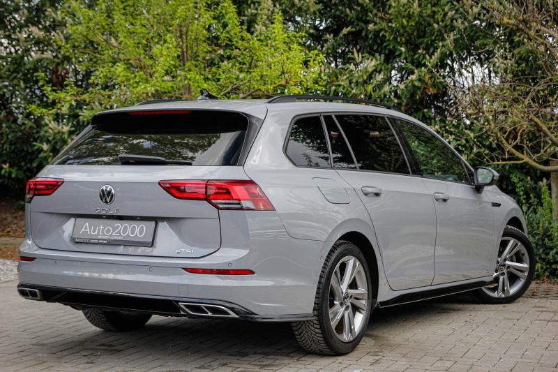 Volkswagen - Golf 8 - pic5