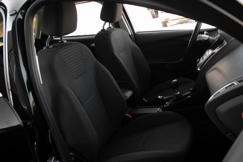 Ford - Focus - pic11