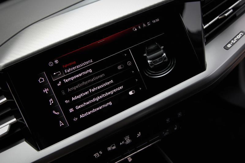 Audi - Q4 - pic19