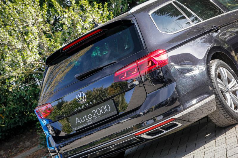 Volkswagen - Passat - pic29