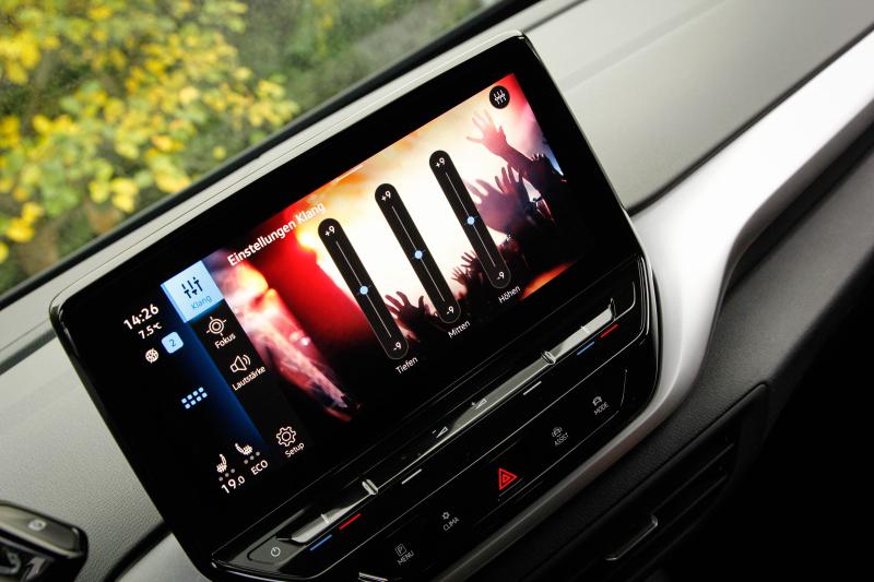 Volkswagen - ID4 - pic21