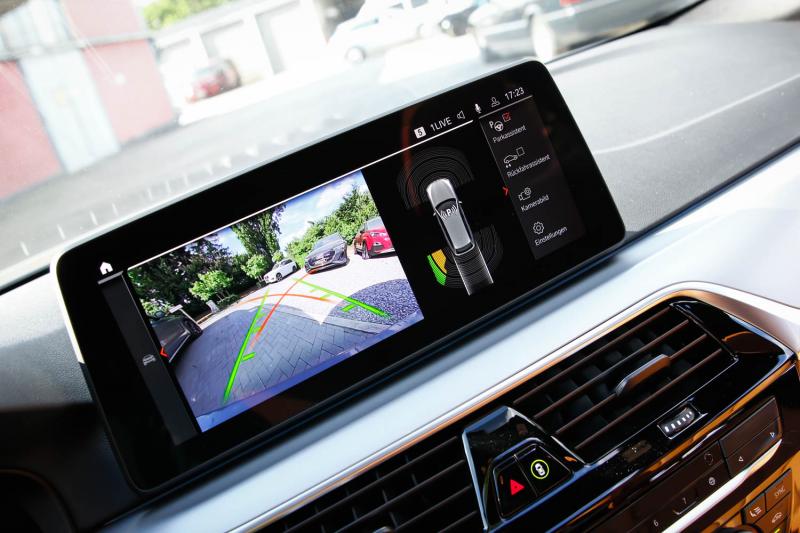 BMW - 530 - pic63