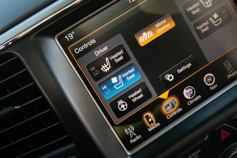 Jeep - GRAND CHEROKEE - pic17