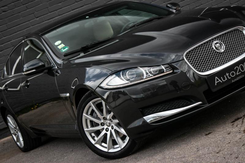 Jaguar - XF - pic3