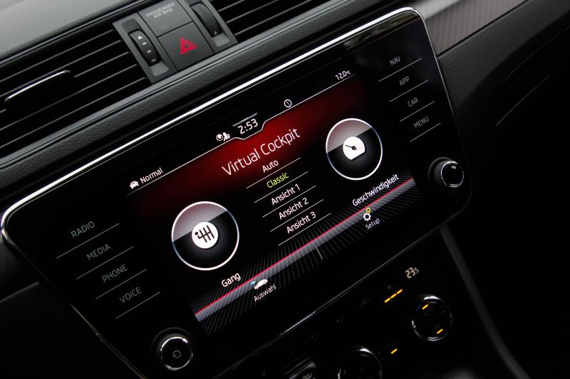 Skoda - Superb - pic30