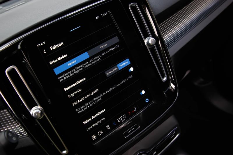 Volvo - XC40 - pic35