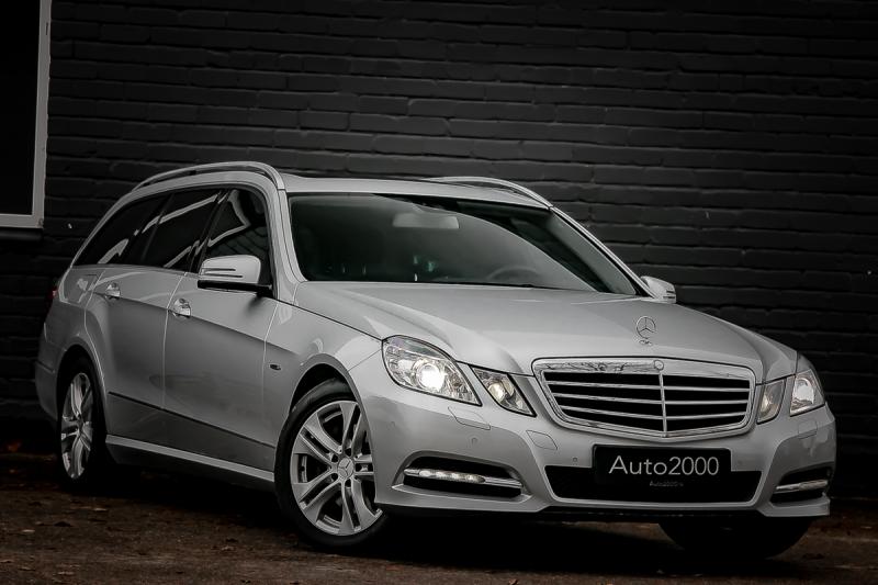 Mercedes - E300 - pic1