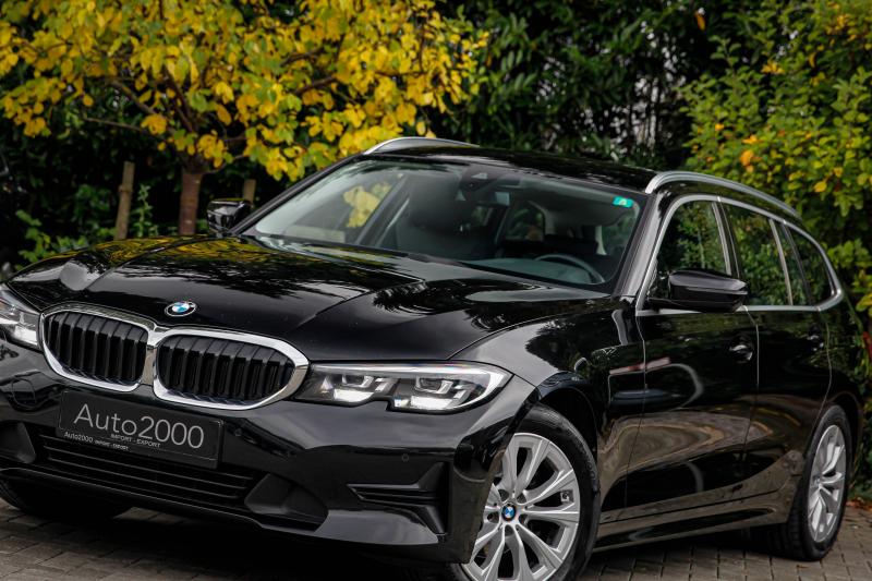 BMW - 320 - pic2