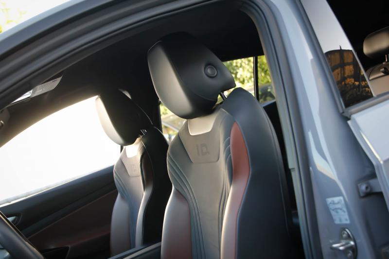 Volkswagen - ID4 - pic14