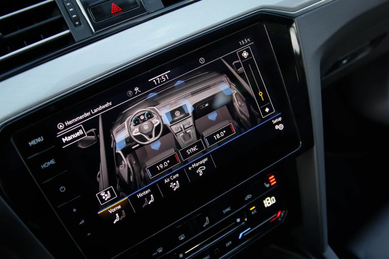 Volkswagen - Passat - pic17