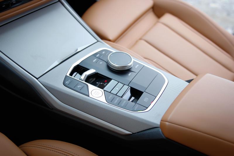 BMW - 320 - pic26